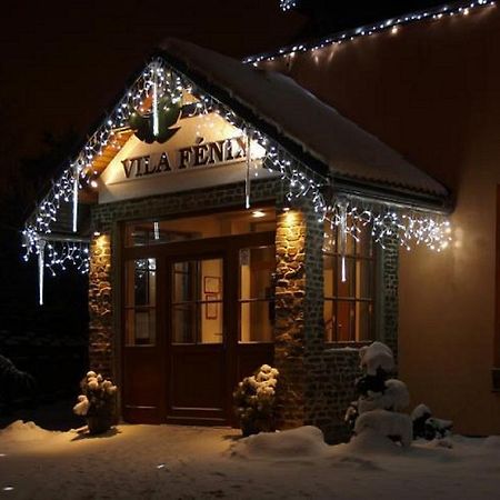 Vila Fenix B&B Ружомберок Экстерьер фото